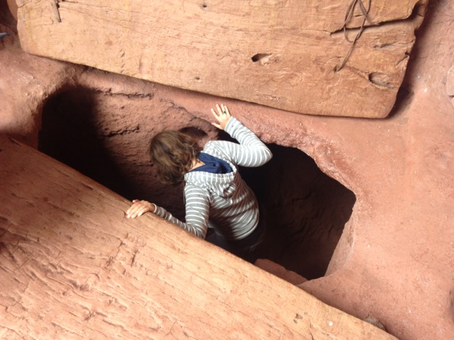 Tunnel of Hell, Lalibela, Ethiopia | www.nonbillablehours.com