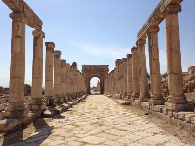 Jerash: The Most Spectacular Roman Ruins You've Never Heard Of - www.nonbillablehours.com #travel #jordan