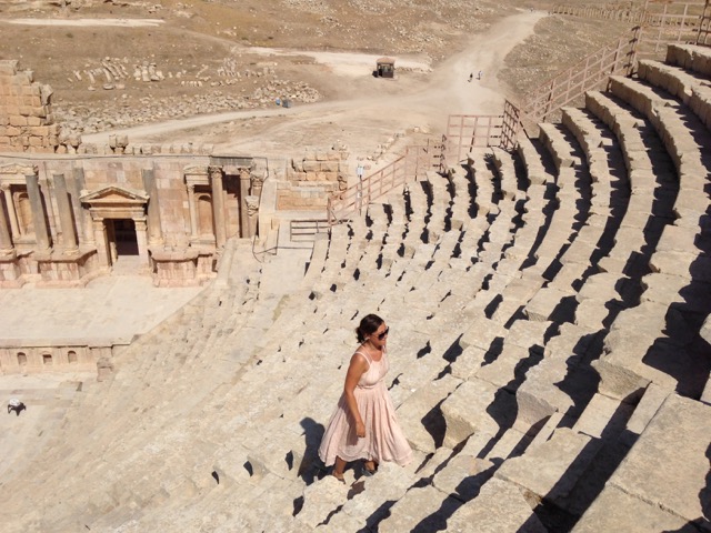 Jerash: The Most Spectacular Roman Ruins You've Never Heard Of - www.nonbillablehours.com #travel #jordan